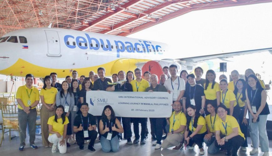 Cebu Pacific holds talk on sustainable aviation for Singapore Management University